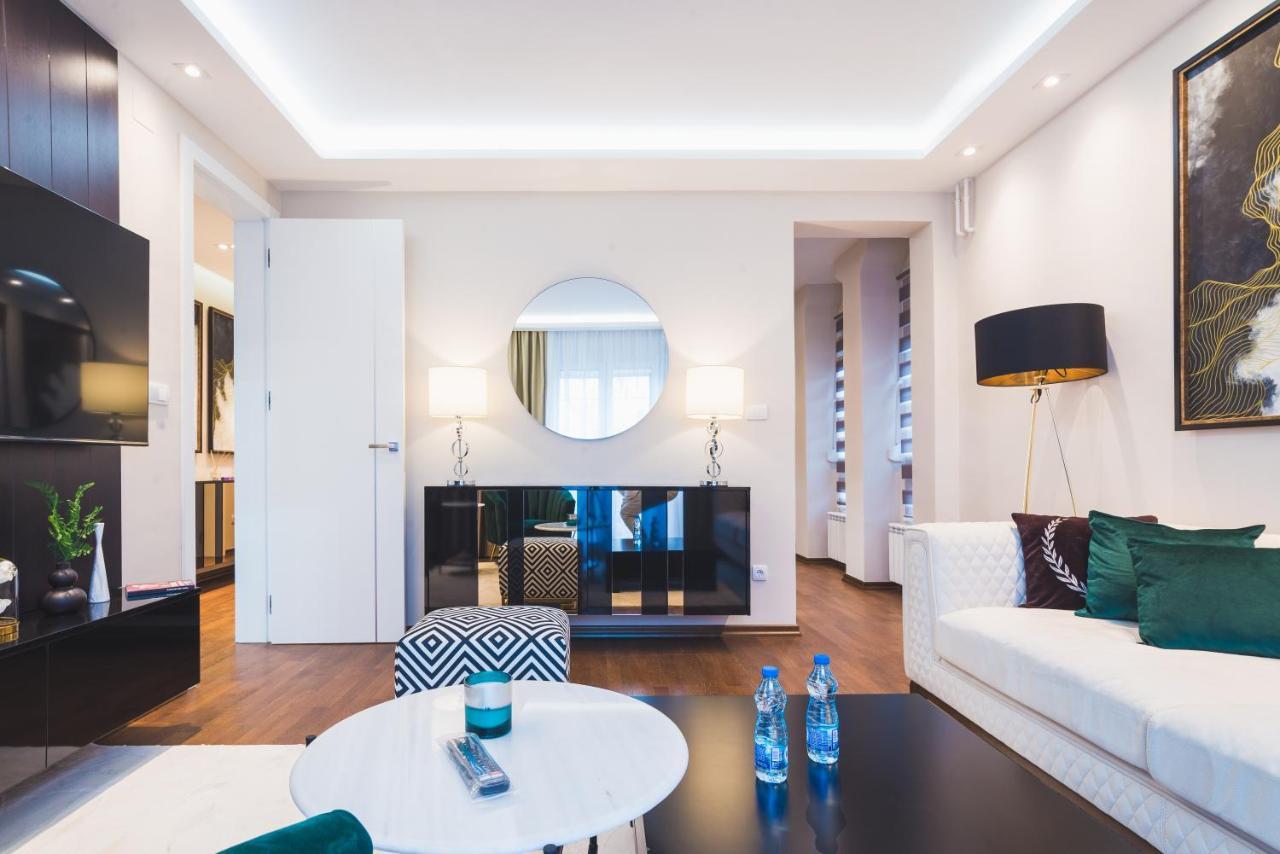 Majestic Apartment Jagodina Exteriör bild